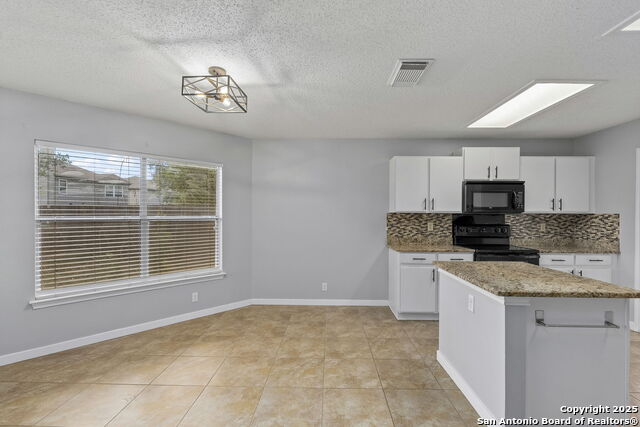 Image 9 of 38 For 9534 Shining Elm Dr