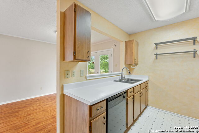 Image 14 of 26 For 6826 Evercrest
