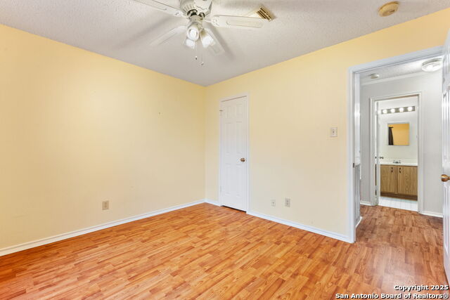 Image 17 of 26 For 6826 Evercrest