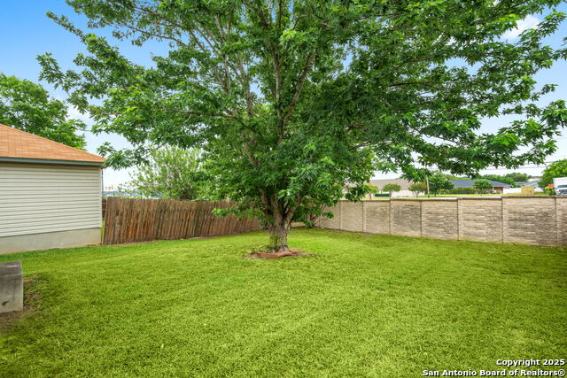 Image 25 of 26 For 6826 Evercrest