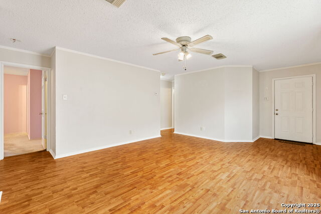 Image 6 of 26 For 6826 Evercrest
