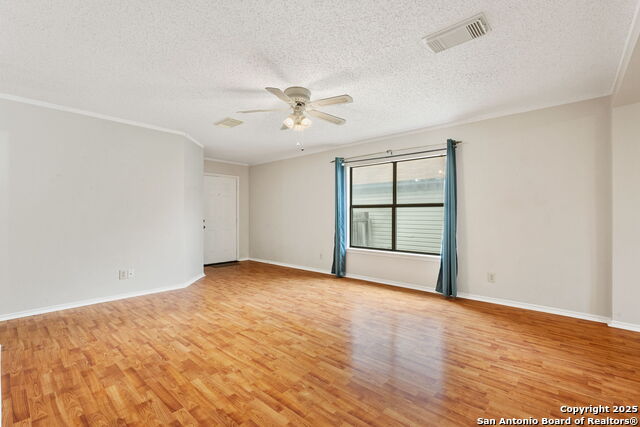 Image 8 of 26 For 6826 Evercrest