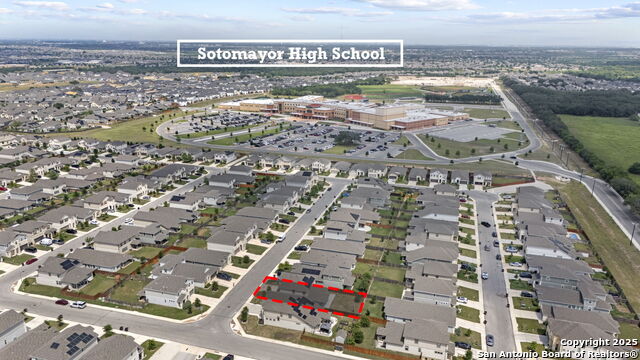 Image 3 of 52 For 12942 Irvin Path