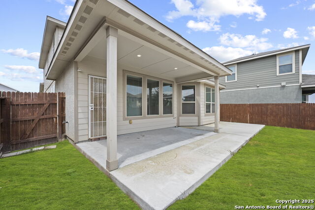 Image 7 of 52 For 12942 Irvin Path