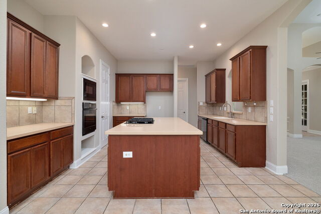 Image 13 of 35 For 7727 Moss Brook