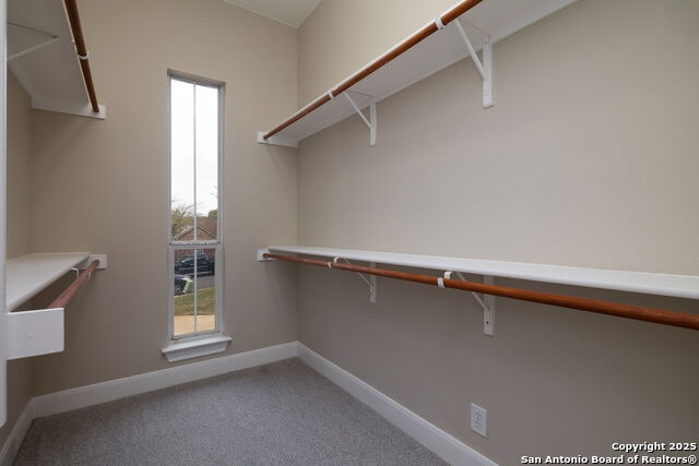 Image 19 of 35 For 7727 Moss Brook