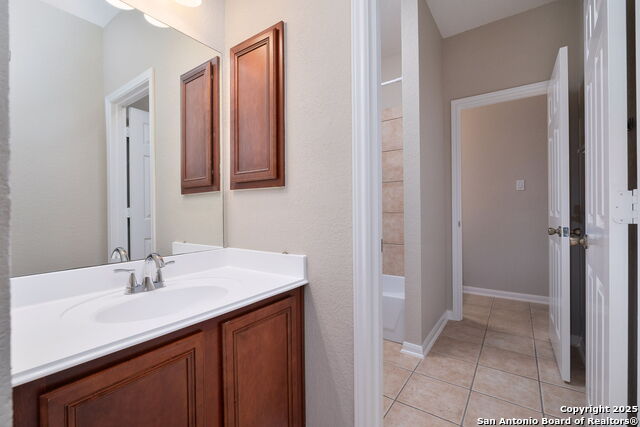 Image 30 of 35 For 7727 Moss Brook