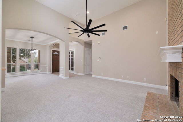 Image 6 of 35 For 7727 Moss Brook