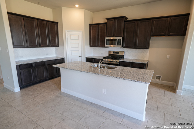 Image 4 of 17 For 5721 Provo Pl