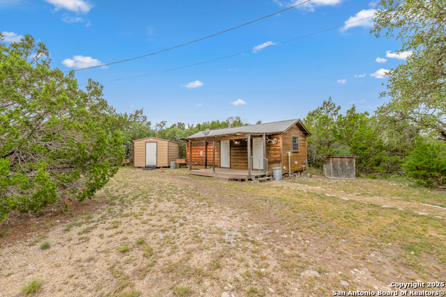 Image 13 of 23 For 932 Shin Oak