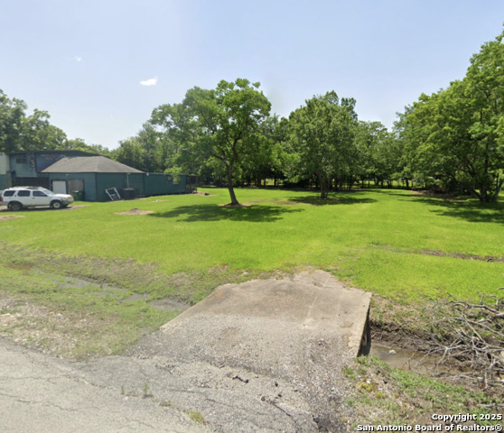 Listing photo id 0 for 1114 Elberta