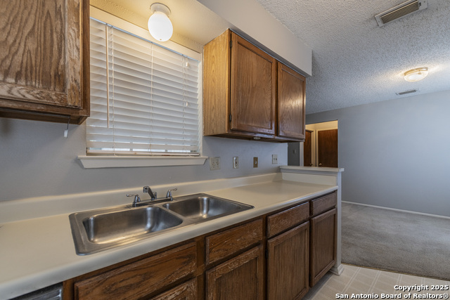 Image 7 of 15 For 331 Mistletoe Ave W 201