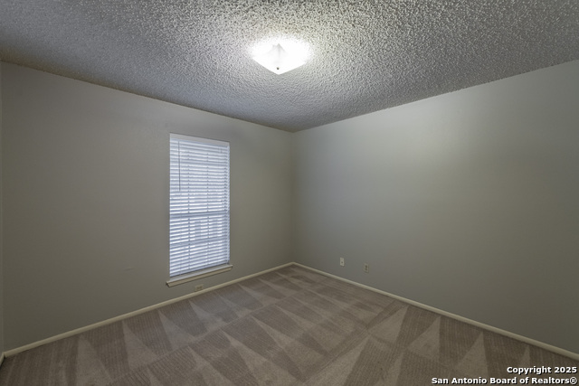 Image 8 of 15 For 331 Mistletoe Ave W 201