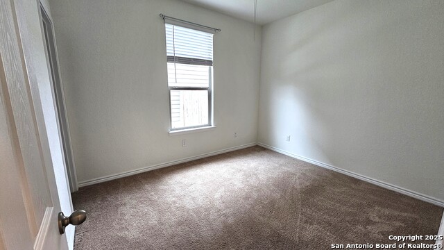 Listing photo id 14 for 5930 Foster Bend