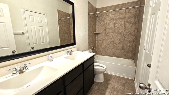 Listing photo id 17 for 5930 Foster Bend