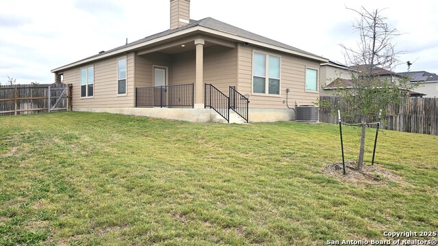 Listing photo id 23 for 5930 Foster Bend
