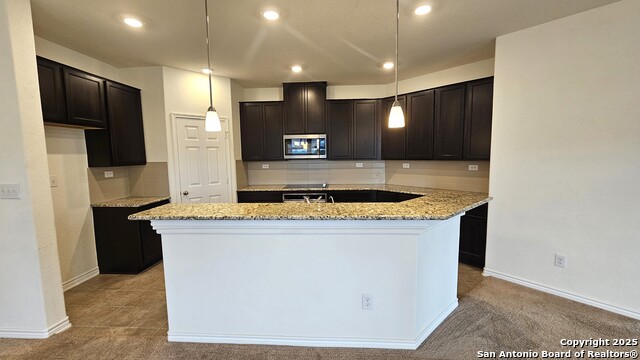 Listing photo id 6 for 5930 Foster Bend