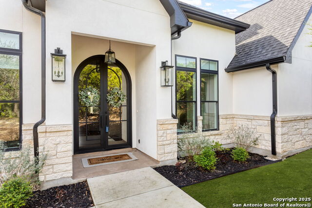 Listing photo id 0 for 27501 Boerne Mist