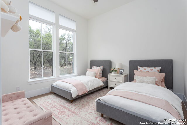 Listing photo id 18 for 27501 Boerne Mist