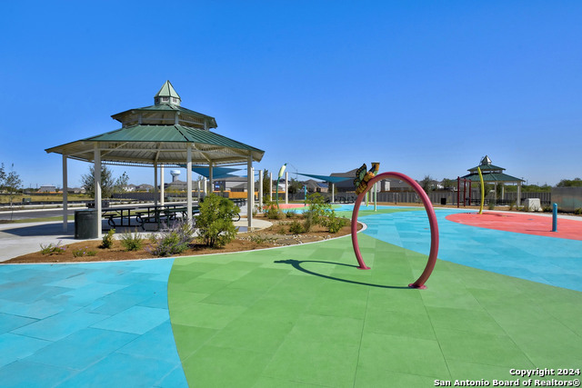 Listing photo id 26 for 15027 Telfaire Meadow