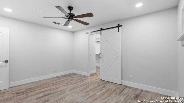 Listing photo id 14 for 1650 Gardenia