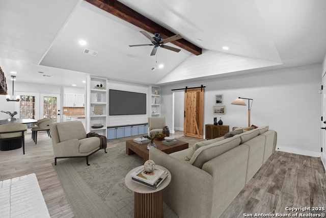 Listing photo id 1 for 1650 Gardenia
