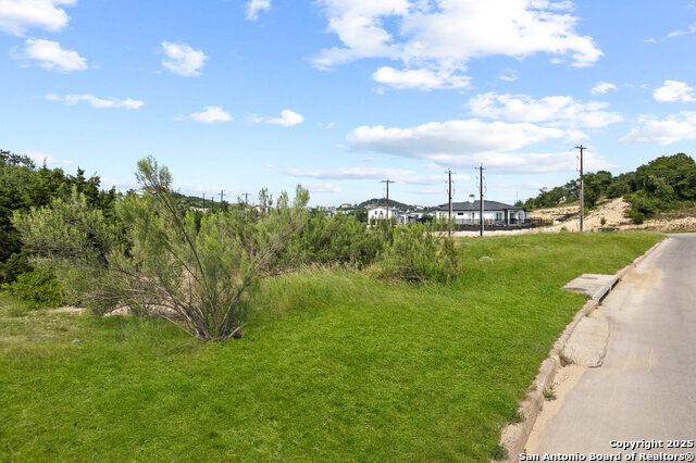 Image 12 of 13 For 23315 Edens Canyon