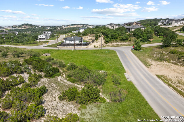 Image 9 of 13 For 23315 Edens Canyon