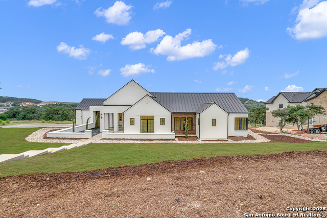 Listing photo id 23 for 9527 Midsomer Place