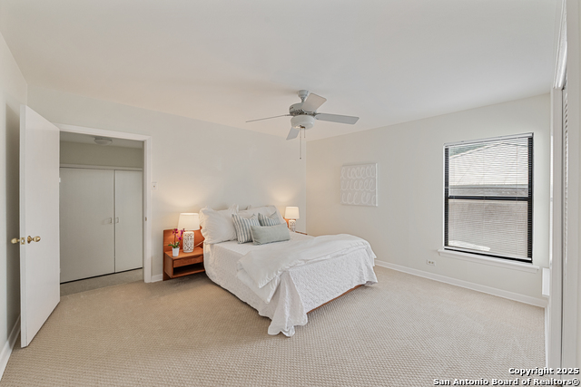 Image 20 of 35 For 419 Woodcrest Dr