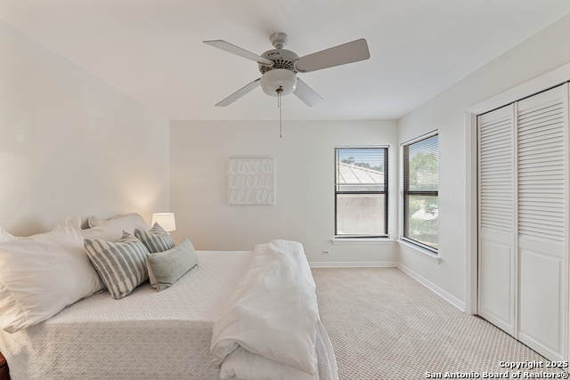 Image 21 of 35 For 419 Woodcrest Dr