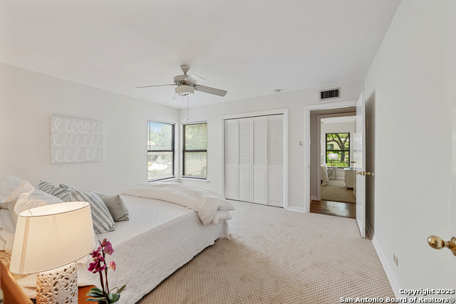Image 22 of 35 For 419 Woodcrest Dr