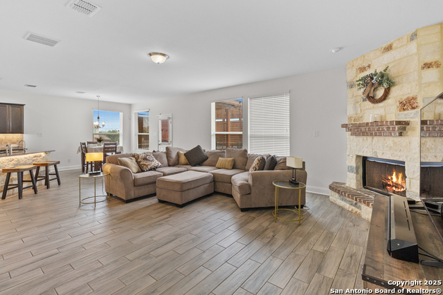 Image 10 of 27 For 5509 Calaveras