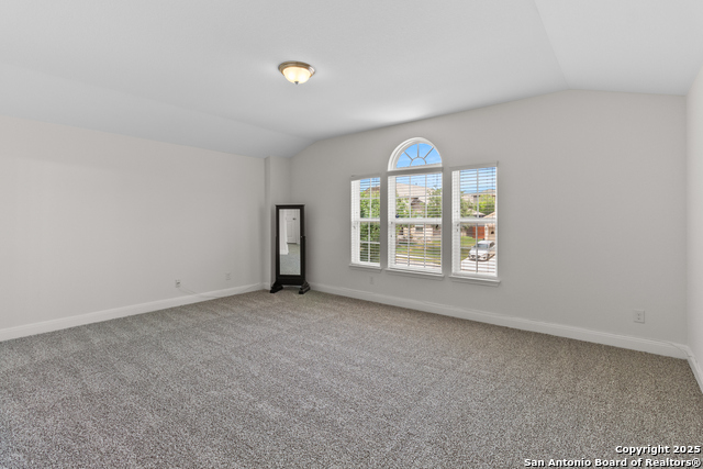 Image 23 of 27 For 5509 Calaveras