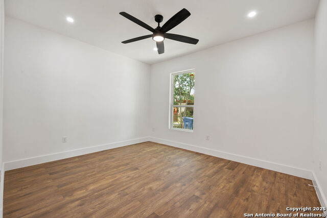 Listing photo id 3 for 101 New York