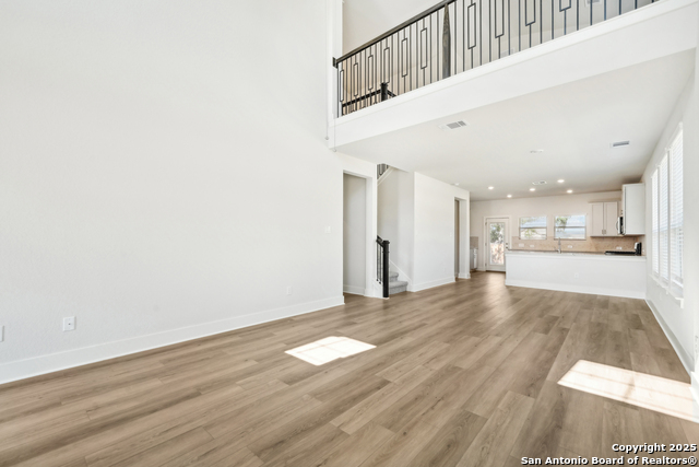 Listing photo id 1 for 29508 Ringo Way