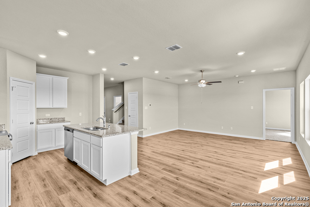Listing photo id 9 for 10319 Goodison Drive