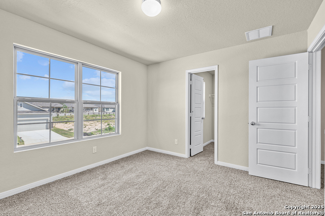 Listing photo id 12 for 10319 Goodison Drive