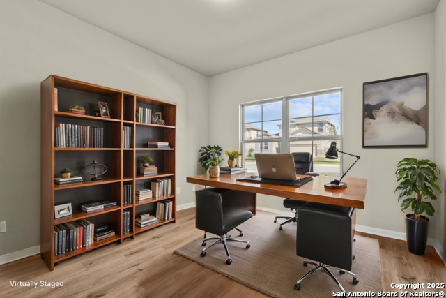Listing photo id 5 for 10319 Goodison Drive