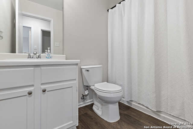Listing photo id 19 for 1011 Cat Mesa