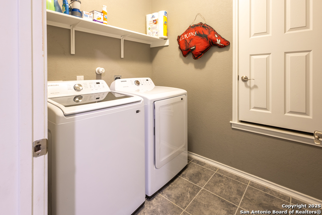 Listing photo id 16 for 7566 Copper Kettle