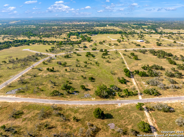 Details for 153 Fallow Dr, Harper, TX 78631