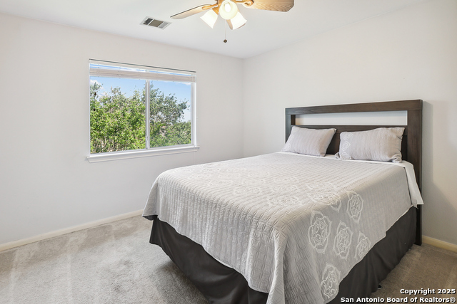 Image 31 of 38 For 1502 Crescent Pt