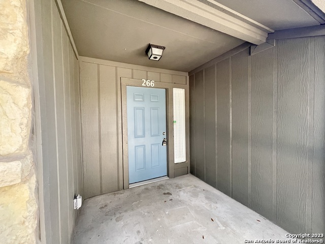 Image 3 of 16 For 3843 Barrington St  R266