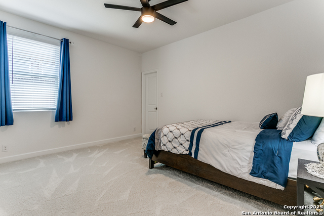 Listing photo id 16 for 3206 Nancy Fall