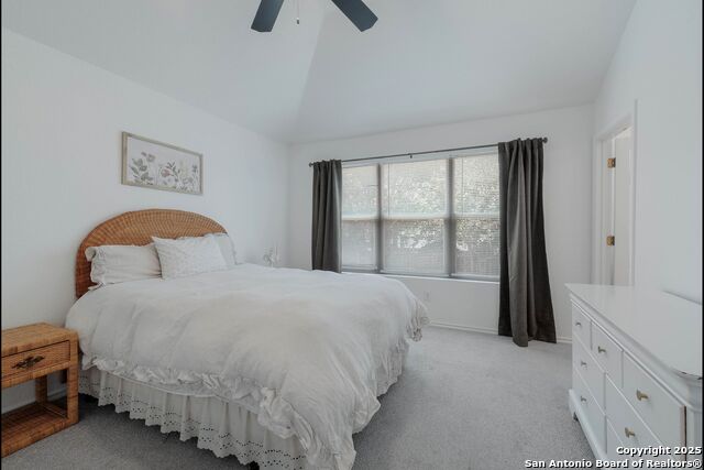 Listing photo id 15 for 5517 Saffron Way