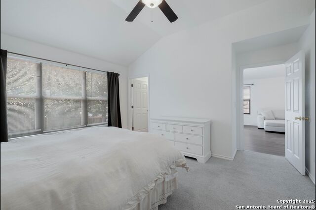 Listing photo id 16 for 5517 Saffron Way