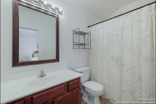 Listing photo id 18 for 5517 Saffron Way