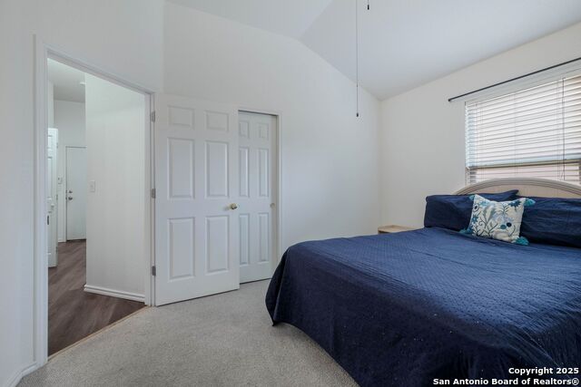 Listing photo id 23 for 5517 Saffron Way