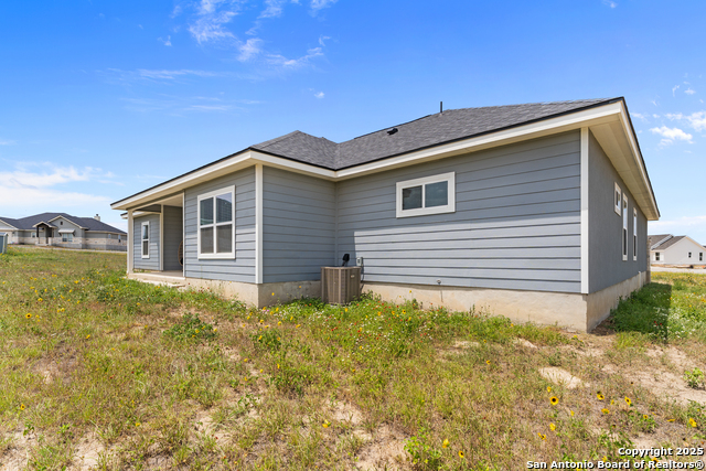 Listing photo id 25 for 113 Pine Valley